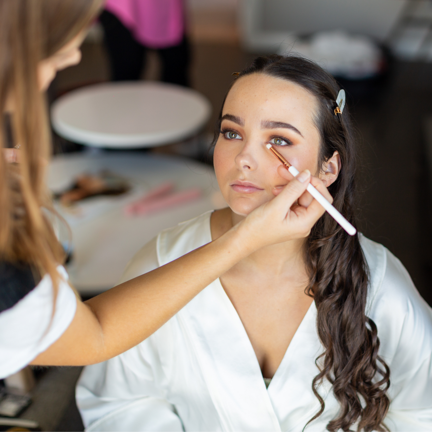 Lumee Pro - Detailed Highlighter Eye Brush