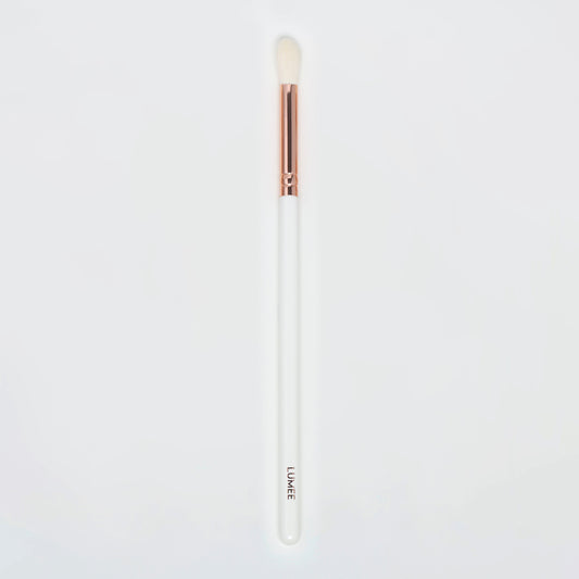 Lumee Pro - Detailed Highlighter Eye Brush