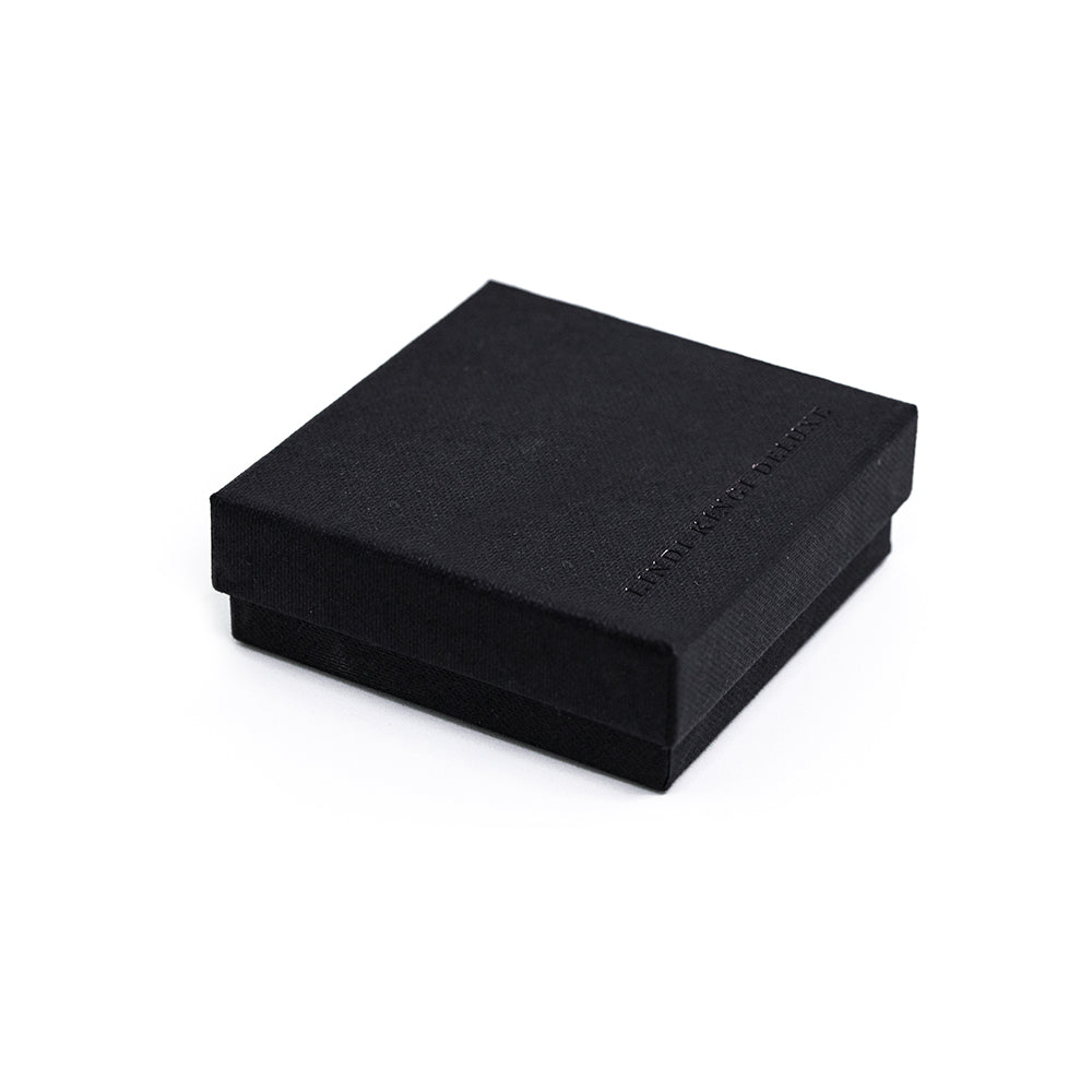 Lindi Kingi Deluxe Matte Black Box