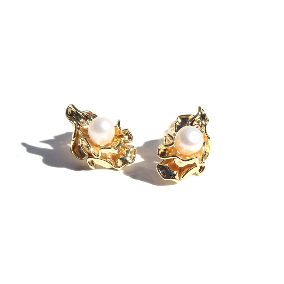 Earrings | Ruched Pearls